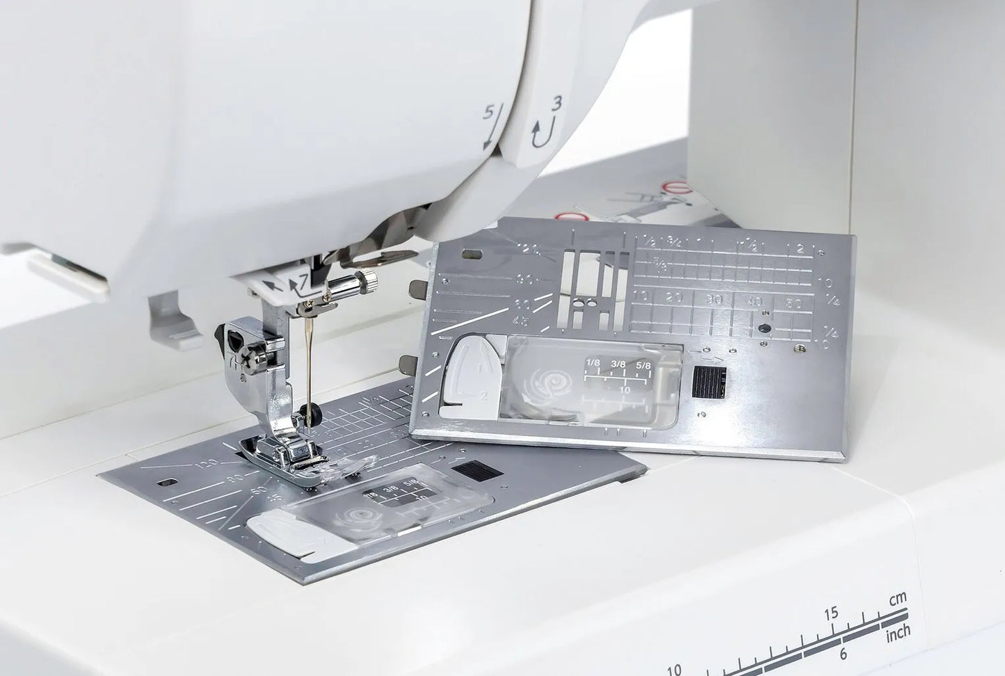 Janome Memory Craft MC 1000 sewing and embroidery machine