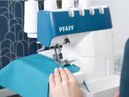 PFAFF® admire™ 1000 Overlock Machine