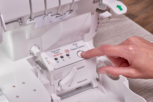 NEW Baby Lock Splendor Serger