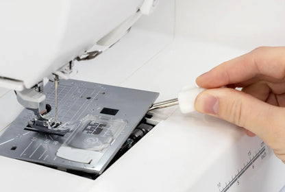Janome Memory Craft MC 1000 sewing and embroidery machine