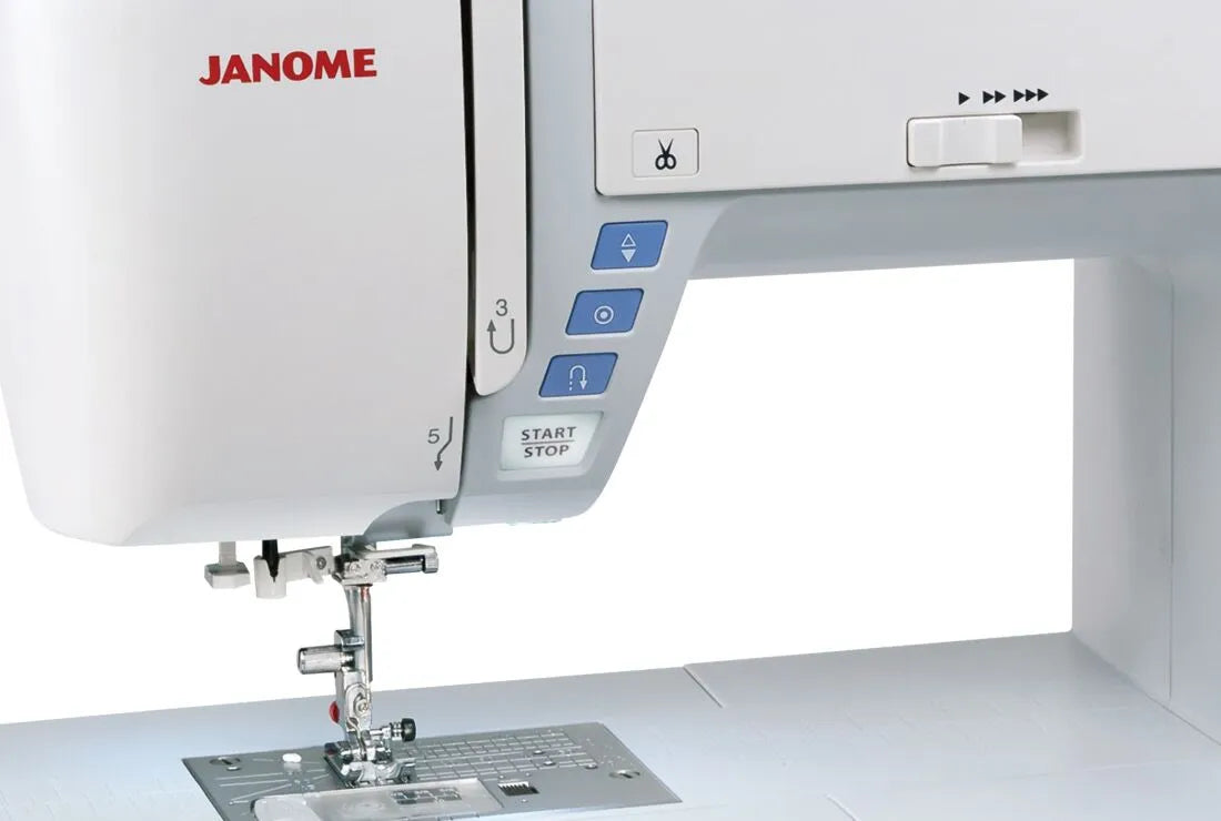 Janome Skyline S3 Sewing Machine