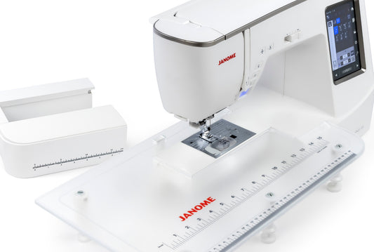 **NEW** Janome Skyline 8